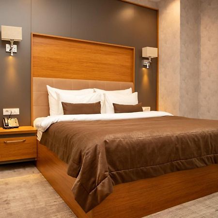 Midtown Hotel Baku Zewnętrze zdjęcie