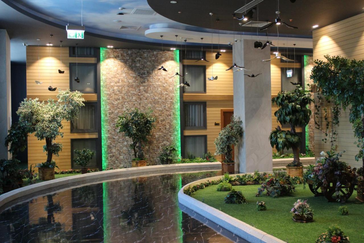 Midtown Hotel Baku Zewnętrze zdjęcie