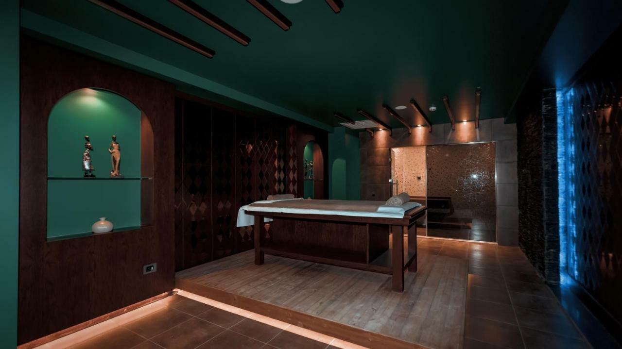 Midtown Hotel Baku Zewnętrze zdjęcie