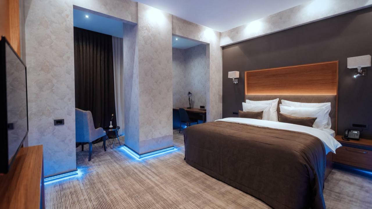 Midtown Hotel Baku Zewnętrze zdjęcie